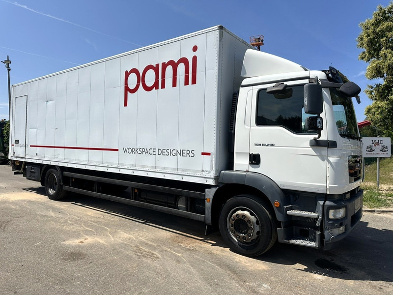 MAN TGM 18.290 CLOSED BOX 8m80 x 2m48 x 2m48 - EURO 5 - AIR SUSP - A/C - TAILLIFT 2000kg - BELGIAN TRUCK - Грузовик с закрытым кузовом: фото 1 MAN TGM 18.290 CLOSED BOX 8m80 x 2m48 x 2m48 - EURO 5 - AIR SUSP - A/C - TAILLIFT 2000kg - BELGIAN TRUCK - Грузовик с закрытым кузовом: фото 1