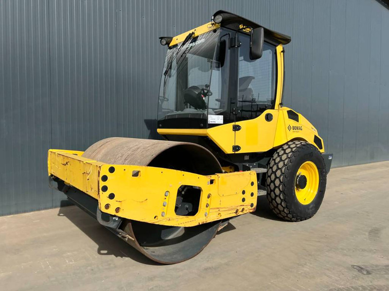 Bomag BW177D-5 - Каток: фото 1 Bomag BW177D-5 - Каток: фото 1