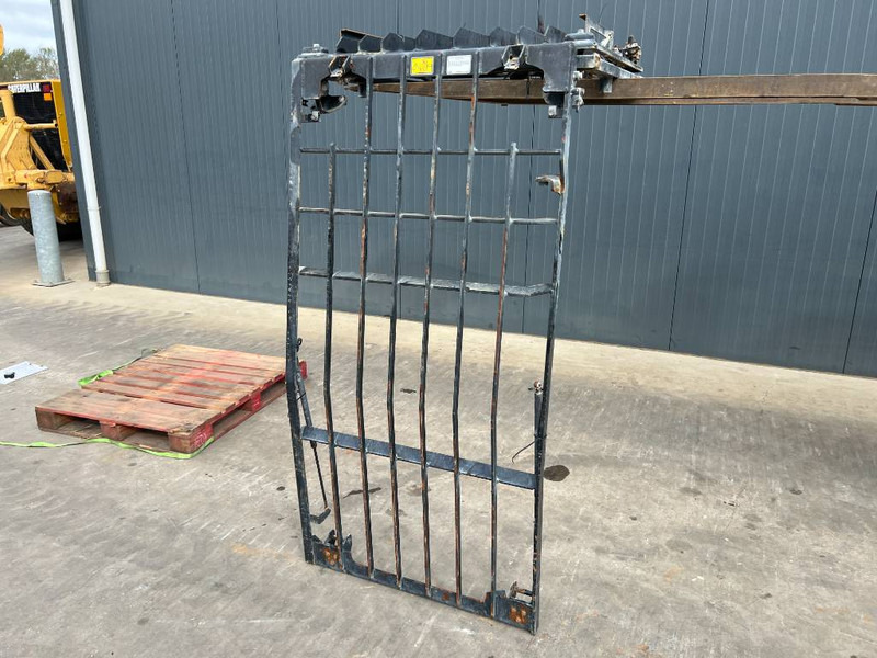 Cat 313E / M315F / 320F / 323E / 325F / 329E / 330F / - Кабина и интерьер для Строительной техники: фото 1 Cat 313E / M315F / 320F / 323E / 325F / 329E / 330F / - Кабина и интерьер для Строительной техники: фото 1