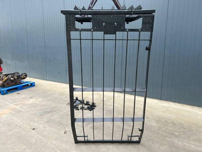 Cat 318C Guard - Кабина и интерьер для Строительной техники: фото 1 Cat 318C Guard - Кабина и интерьер для Строительной техники: фото 1