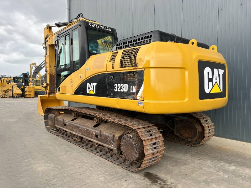 Cat 323D LN - Гусеничный экскаватор: фото 3 Cat 323D LN - Гусеничный экскаватор: фото 3