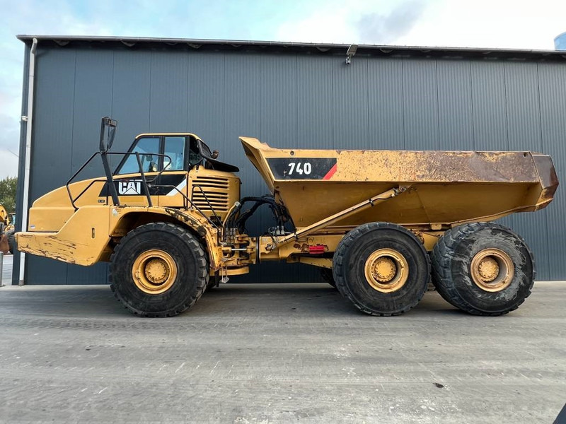 Cat 740 - Сочленённый самосвал: фото 2 Cat 740 - Сочленённый самосвал: фото 2