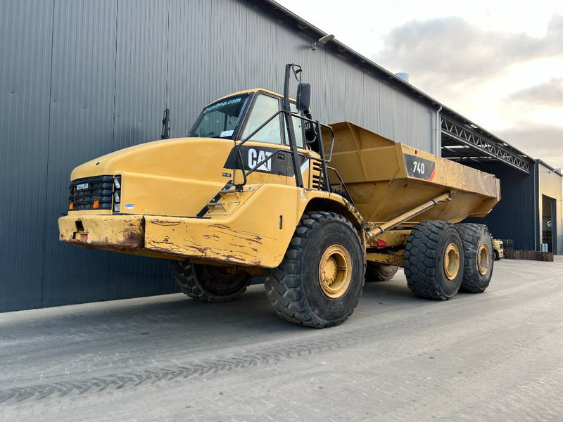Cat 740 - Сочленённый самосвал: фото 1 Cat 740 - Сочленённый самосвал: фото 1