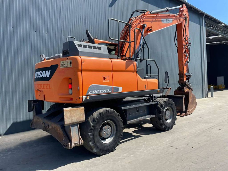 Doosan DX170W-5 - Колёсный экскаватор: фото 4 Doosan DX170W-5 - Колёсный экскаватор: фото 4