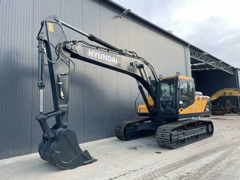 Hyundai R215L - Гусеничный экскаватор: фото 1 Hyundai R215L - Гусеничный экскаватор: фото 1