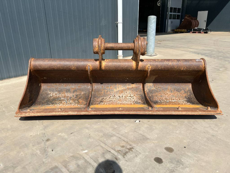 Miller Caterpillar M315C / M315D / M316D / M314F / M316F - Ковш для Строительной техники: фото 2 Miller Caterpillar M315C / M315D / M316D / M314F / M316F - Ковш для Строительной техники: фото 2