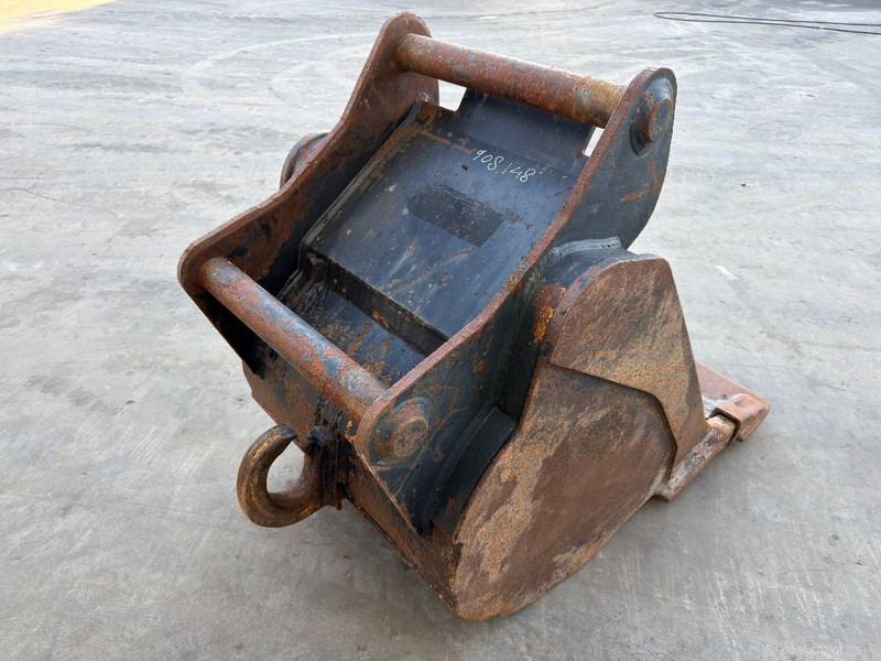 OilQuick OQ70/55 - Ковш для Строительной техники: фото 4 OilQuick OQ70/55 - Ковш для Строительной техники: фото 4