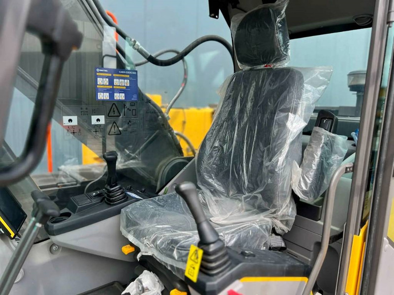 Новый Гусеничный экскаватор Volvo EC210: фото 15