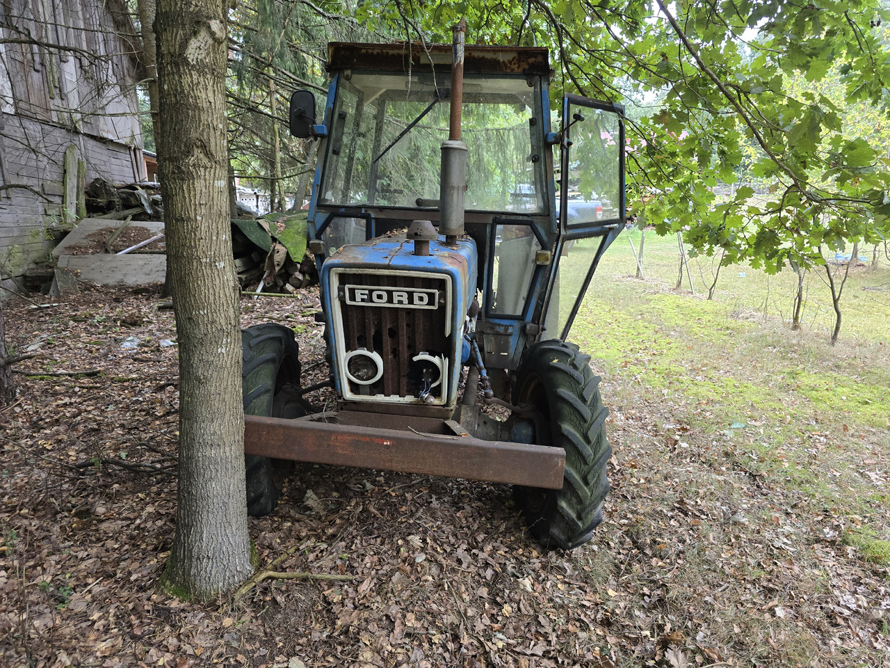 Ford 3600, 4x4 - Трактор: фото 2 Ford 3600, 4x4 - Трактор: фото 2