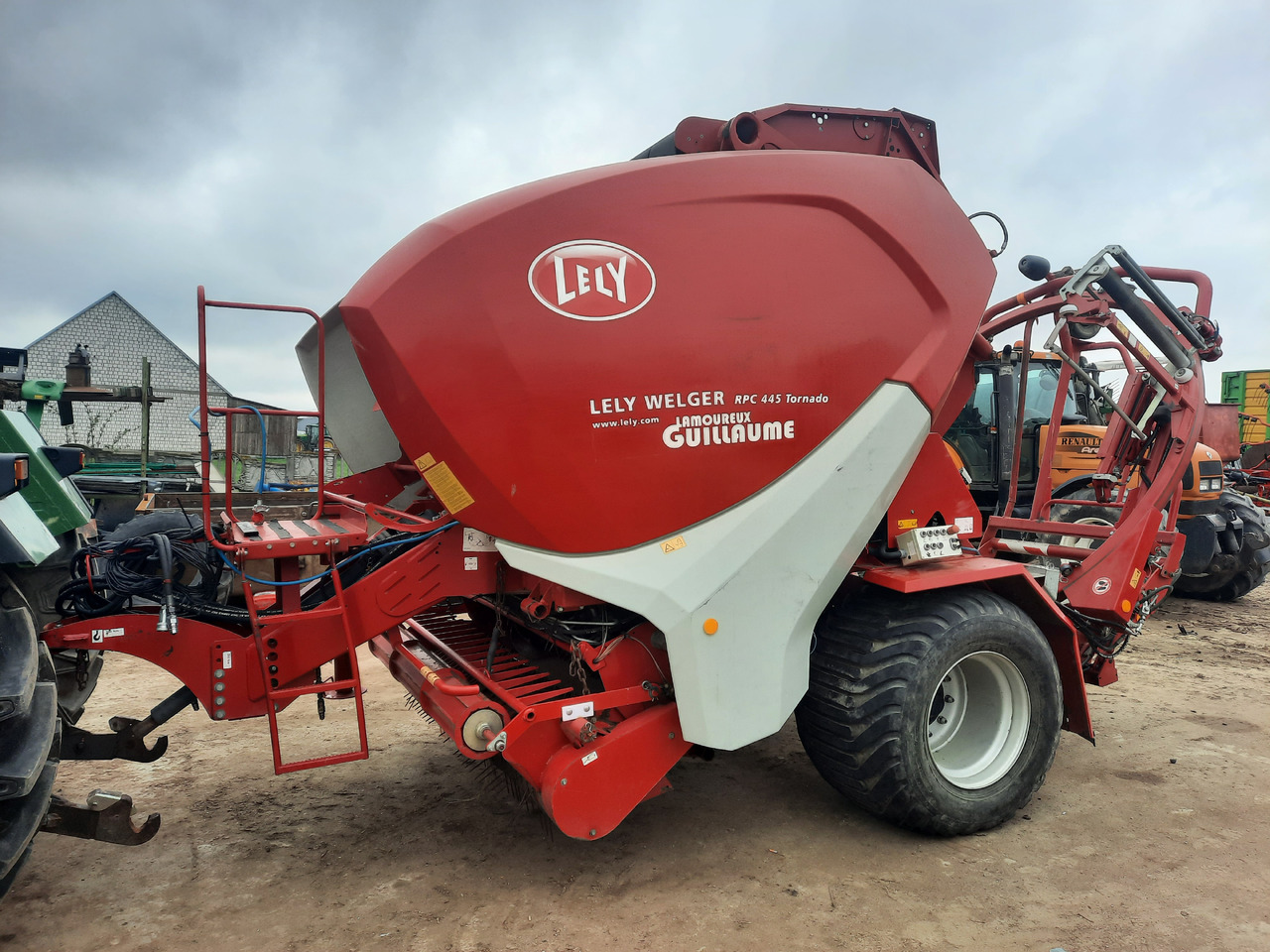 LELY WELGER RPC 445 TORNADO - Пресс-подборщик рулонный: фото 1 LELY WELGER RPC 445 TORNADO - Пресс-подборщик рулонный: фото 1