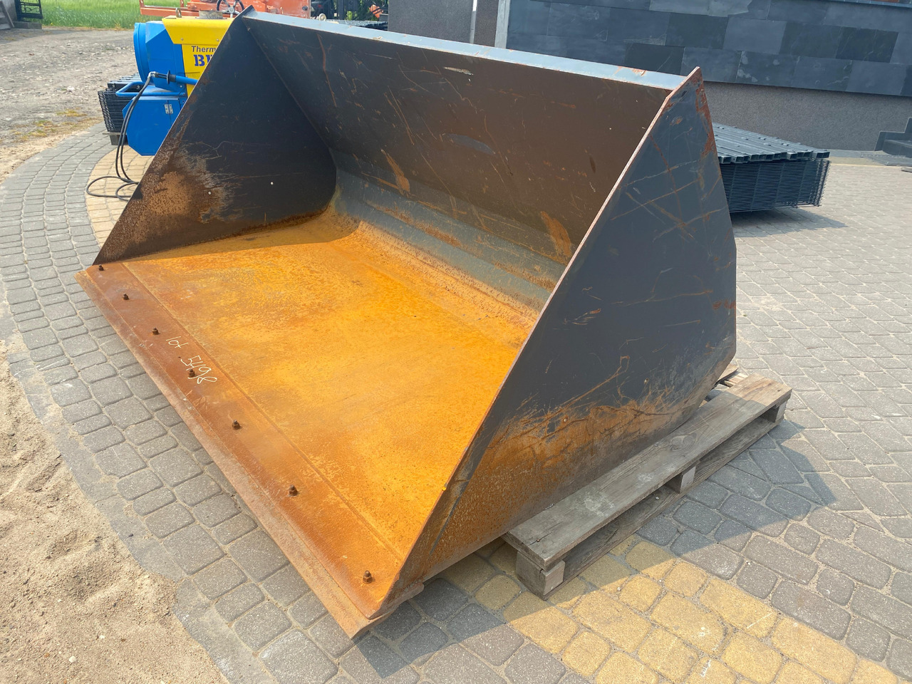 MERLO TREEMME PF20.CDC - Ковш для Строительной техники: фото 2 MERLO TREEMME PF20.CDC - Ковш для Строительной техники: фото 2