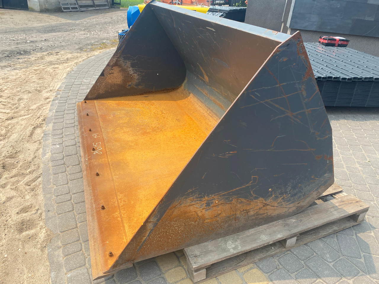 MERLO TREEMME PF20.CDC - Ковш для Строительной техники: фото 5 MERLO TREEMME PF20.CDC - Ковш для Строительной техники: фото 5