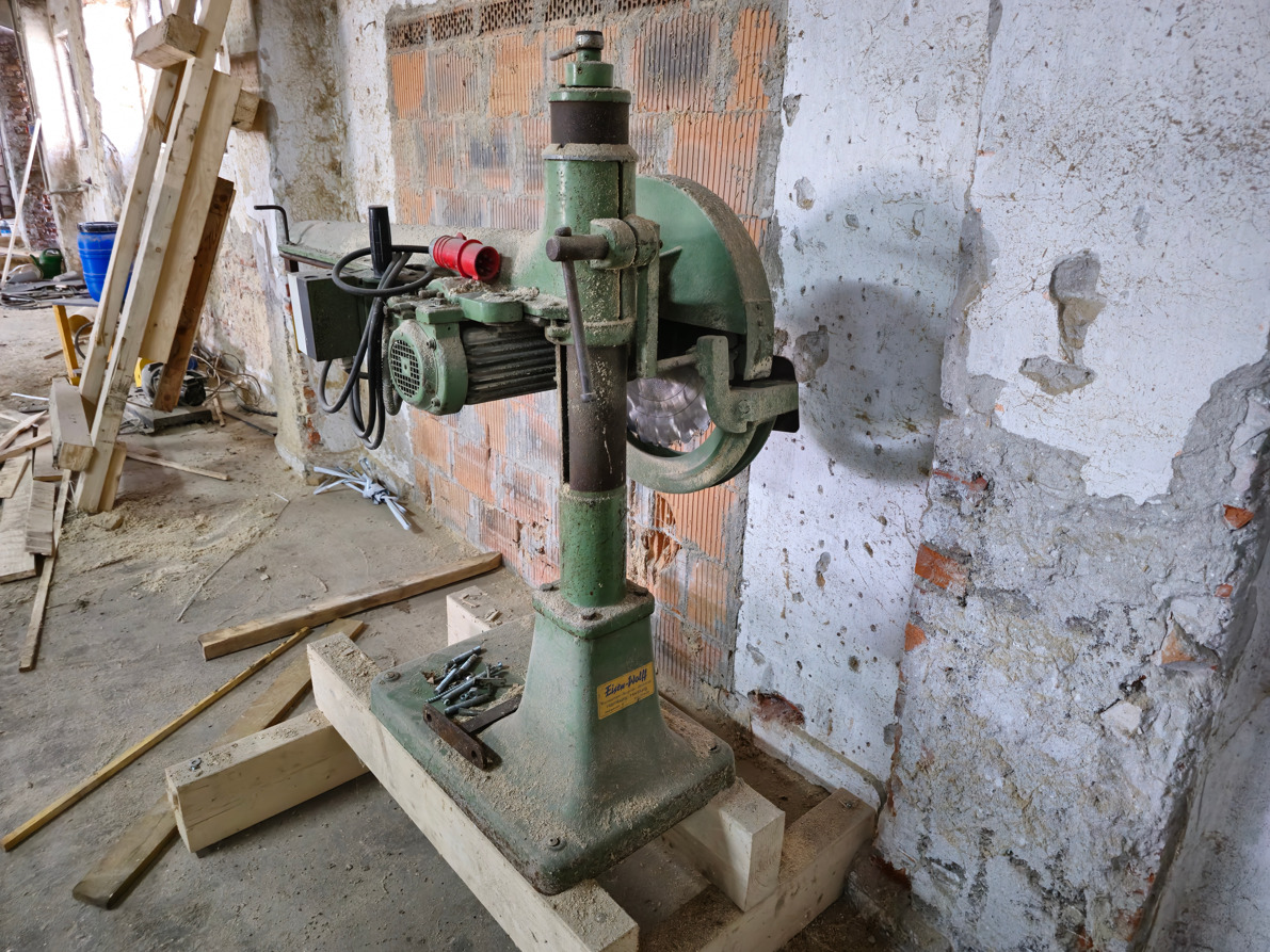 Piła Radialna EISEN-WOLFF 500 mm / 5,5 kW - Деревообрабатывающий станок: фото 3 Piła Radialna EISEN-WOLFF 500 mm / 5,5 kW - Деревообрабатывающий станок: фото 3