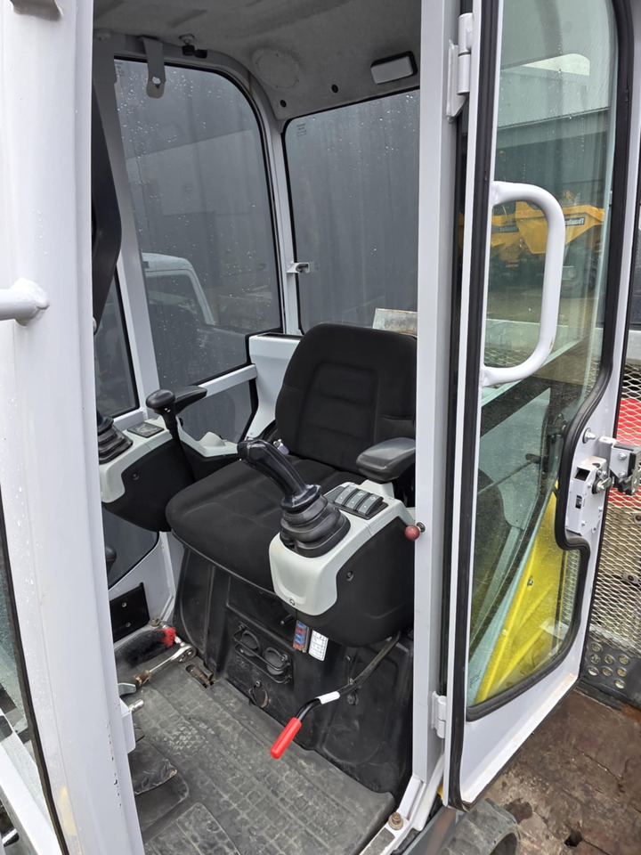 Wacker Neuson ET16 - Мини-экскаватор: фото 3 Wacker Neuson ET16 - Мини-экскаватор: фото 3