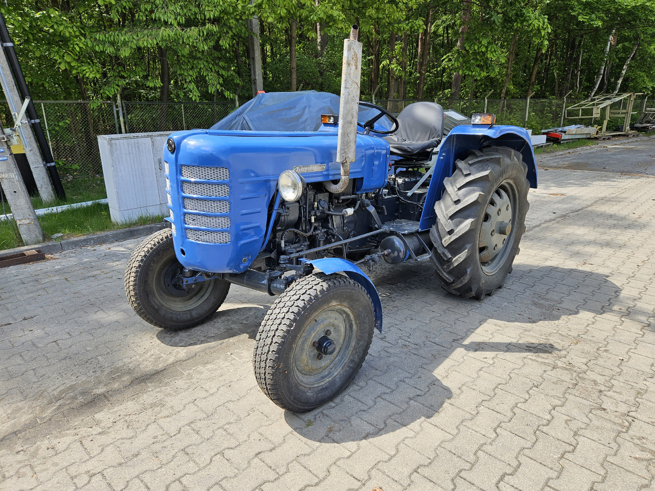 Zetor 3011 - Трактор: фото 1 Zetor 3011 - Трактор: фото 1