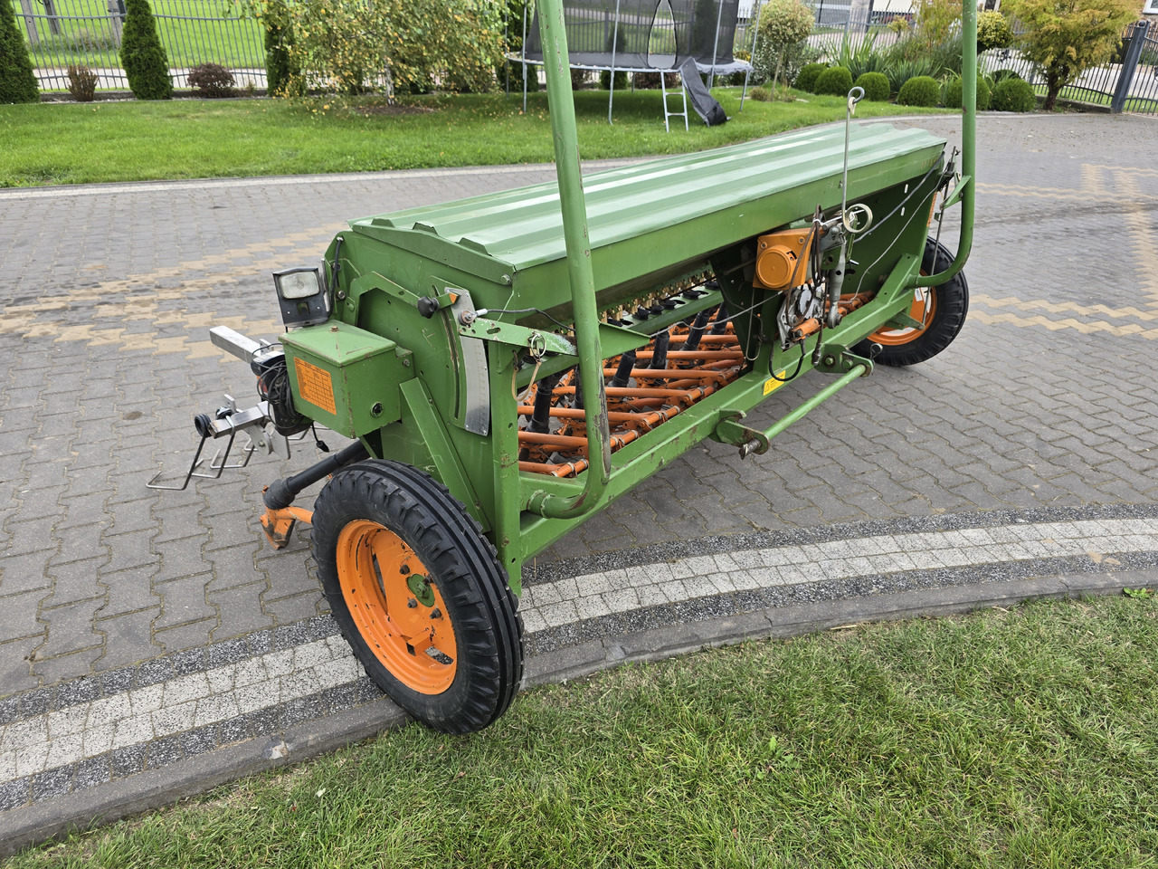 Amazone D8/30 SPECIAL - Посевная техника: фото 5 Amazone D8/30 SPECIAL - Посевная техника: фото 5