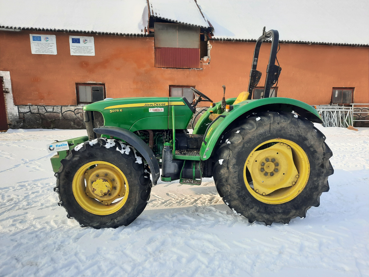 John-deere 5075E - Трактор: фото 3 John-deere 5075E - Трактор: фото 3