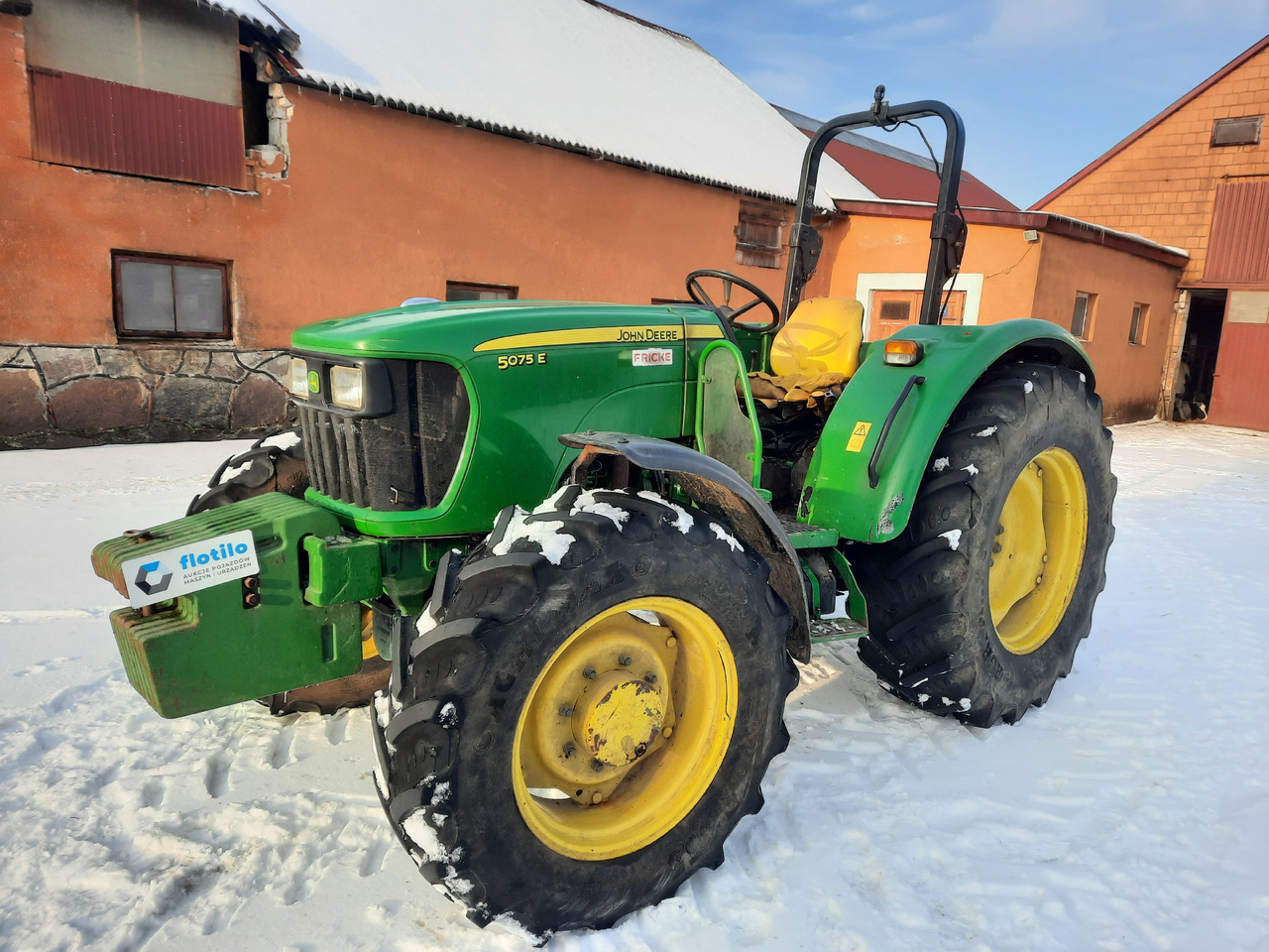 John-deere 5075E - Трактор: фото 1 John-deere 5075E - Трактор: фото 1