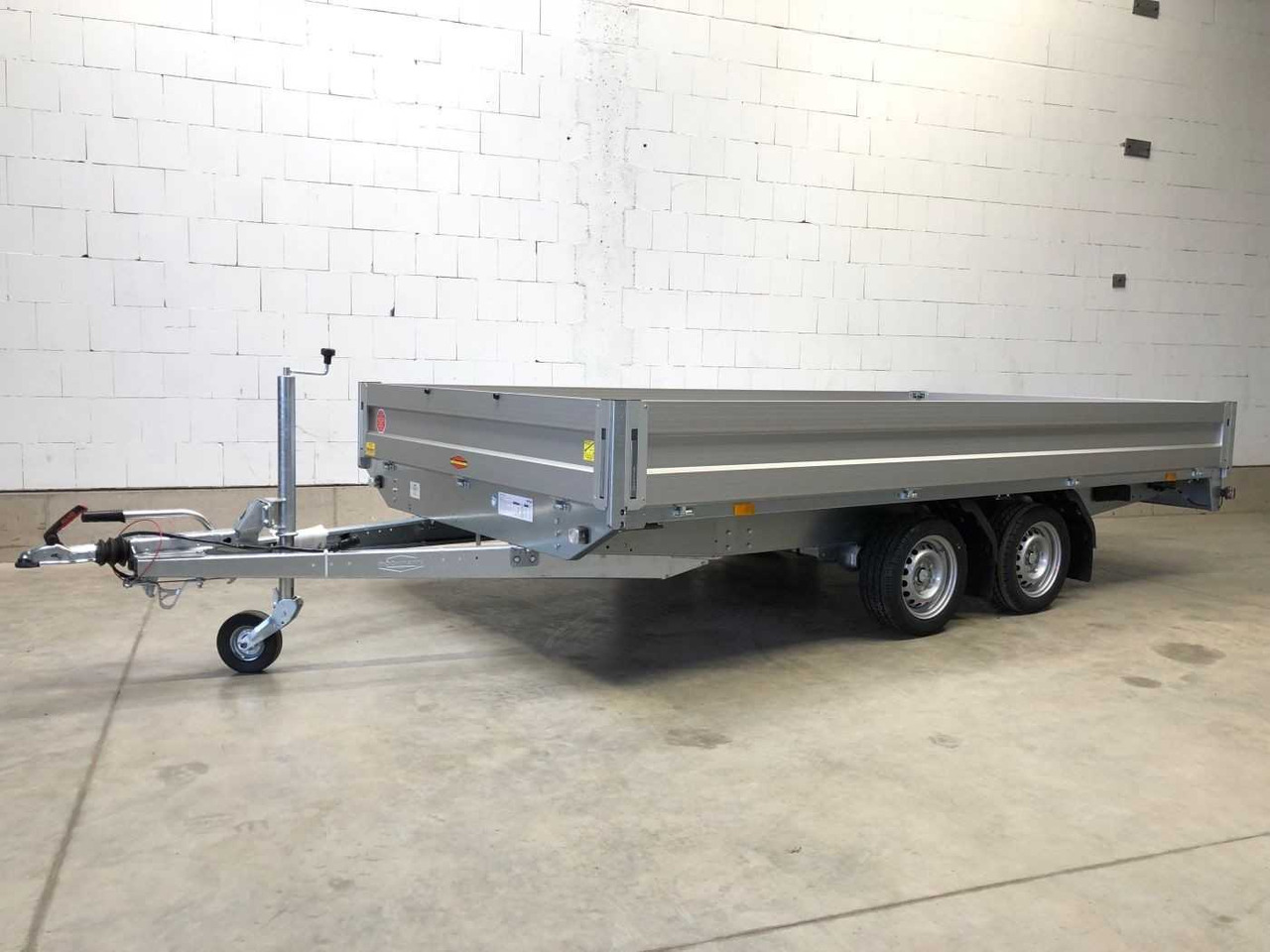 Новый Прицеп бортовой/ Платформа BOECKMANN HL-AL 4121/27 F Eco Hochlader: фото 15