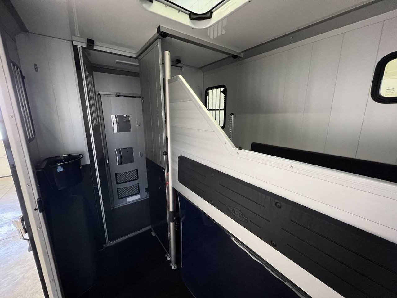 Fiat Böckmann Compact Stall LKW - Коневоз: фото 5 Fiat Böckmann Compact Stall LKW - Коневоз: фото 5