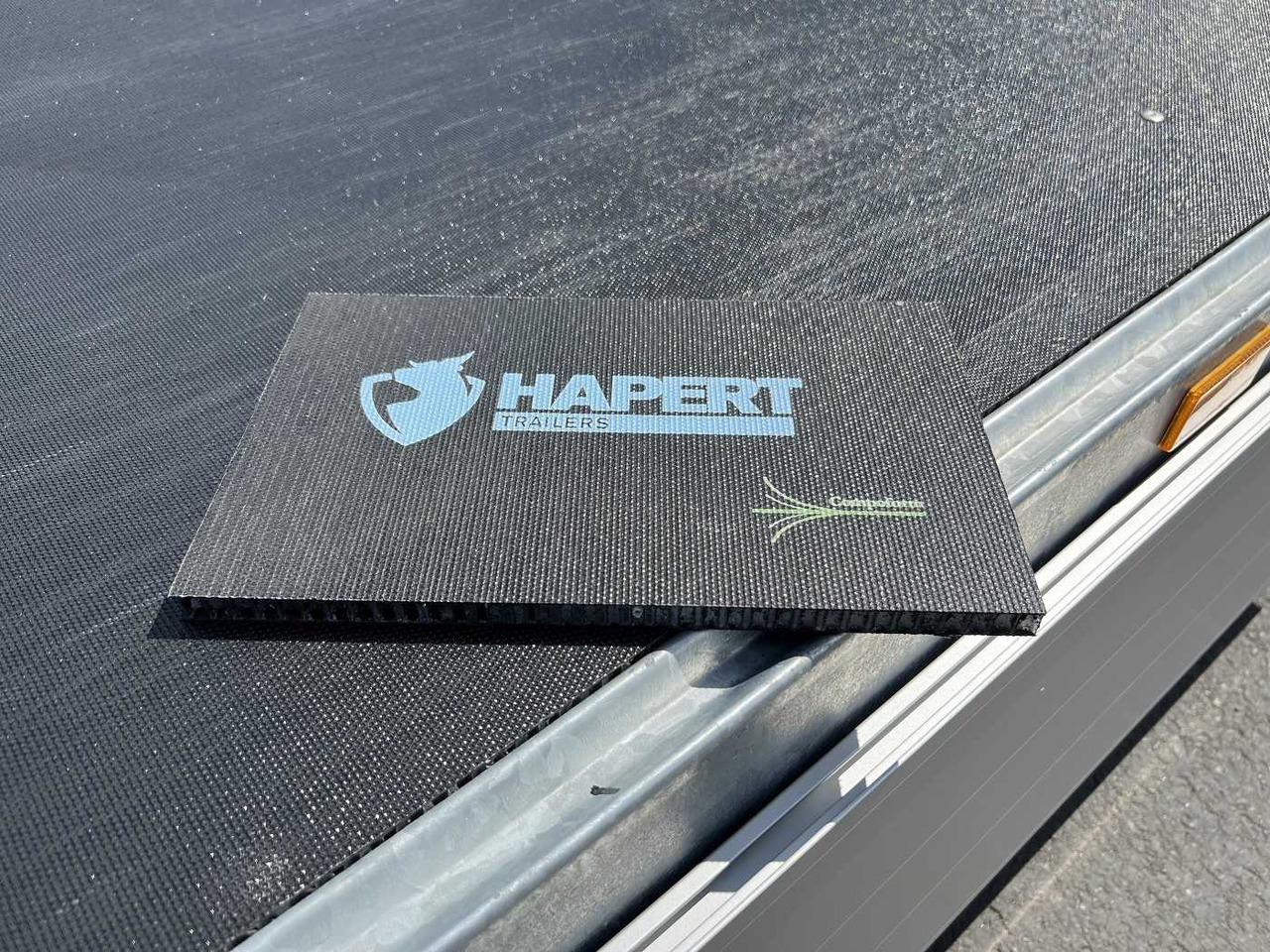 Новый Прицеп бортовой/ Платформа HAPERT Azure H-2 Komposit Hochlader: фото 16