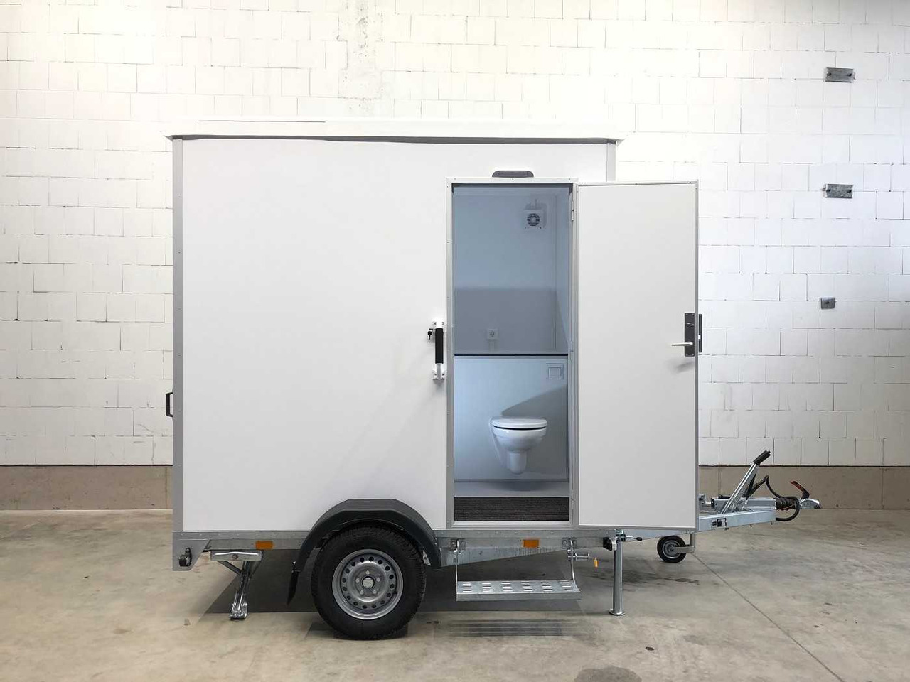 ROSEMEIER EW TA-NO Badanhänger mit WC ECO Toilettenanhänger - Жилой контейнер, Прицеп: фото 1 ROSEMEIER EW TA-NO Badanhänger mit WC ECO Toilettenanhänger - Жилой контейнер, Прицеп: фото 1