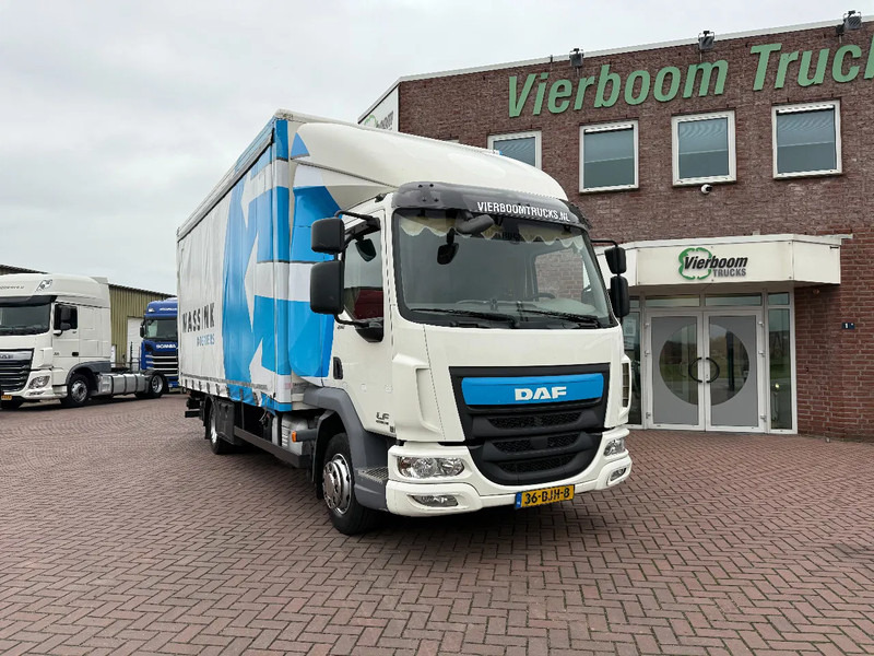 DAF LF 210 LF210 4X2 / Slaapcabine / 11.990KG / D'hollandia 1.50KG / DAF dealer onderhoud - Грузовик с закрытым кузовом: фото 1 DAF LF 210 LF210 4X2 / Slaapcabine / 11.990KG / D'hollandia 1.50KG / DAF dealer onderhoud - Грузовик с закрытым кузовом: фото 1