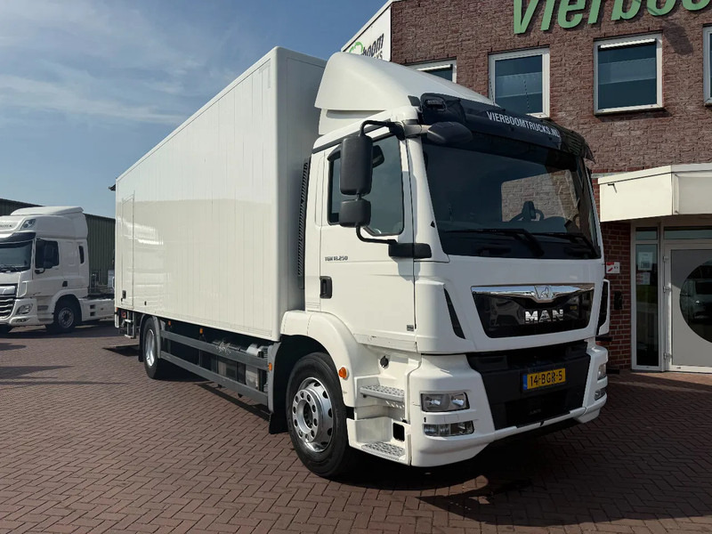MAN TGM TGM 18.250 4X2 BL Koffer mit 2T Ladebordwand TOP NL TRUCK - Грузовик с закрытым кузовом: фото 1 MAN TGM TGM 18.250 4X2 BL Koffer mit 2T Ladebordwand TOP NL TRUCK - Грузовик с закрытым кузовом: фото 1