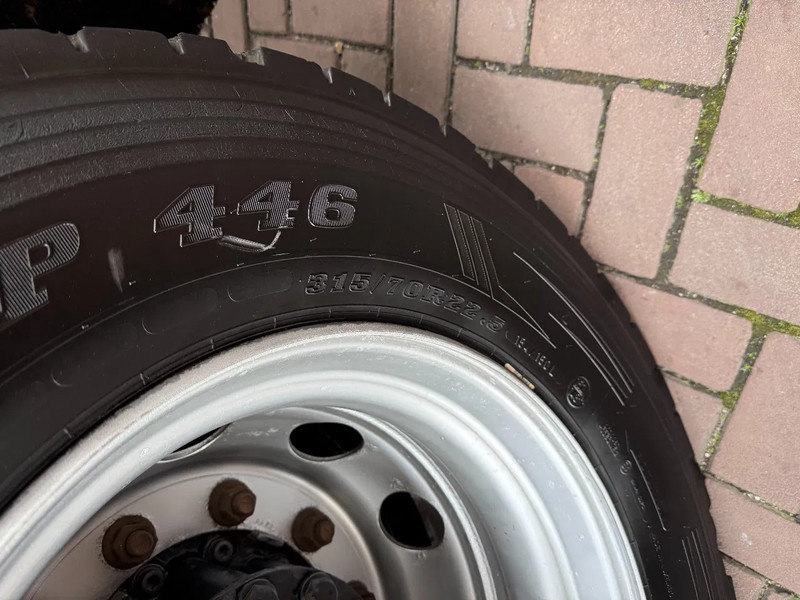 Mercedes-Benz Antos Antos 1824L mit 8.5m Isokoffer / 1.500kg Ladebordwand / Euro6 / Holland Truck - Грузовик с закрытым кузовом: фото 5 Mercedes-Benz Antos Antos 1824L mit 8.5m Isokoffer / 1.500kg Ladebordwand / Euro6 / Holland Truck - Грузовик с закрытым кузовом: фото 5