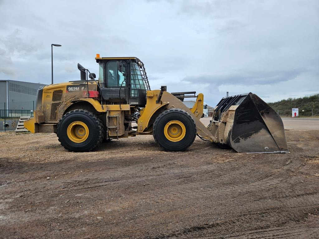 CATERPILLAR - Колёсный погрузчик: фото 4 CATERPILLAR - Колёсный погрузчик: фото 4