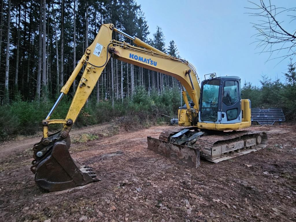 KOMATSU PC 138 US - Гусеничный экскаватор: фото 1 KOMATSU PC 138 US - Гусеничный экскаватор: фото 1