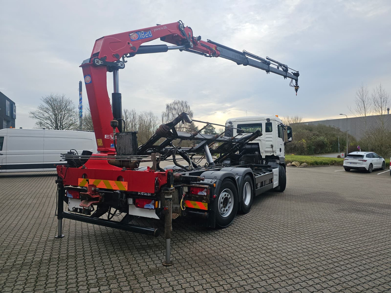 MAN TGS 26.400 6X2-4 - Грузовик-контейнеровоз/ Сменный кузов, Автоманипулятор: фото 4 MAN TGS 26.400 6X2-4 - Грузовик-контейнеровоз/ Сменный кузов, Автоманипулятор: фото 4