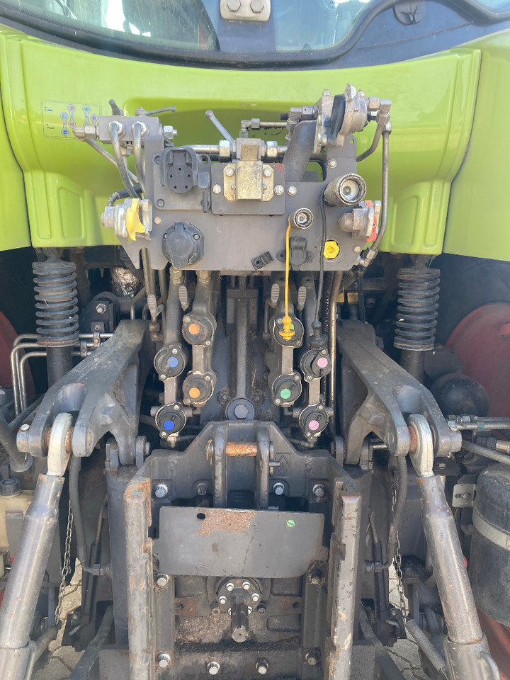 CLAAS Arion 650 CMATIC - Трактор: фото 4 CLAAS Arion 650 CMATIC - Трактор: фото 4