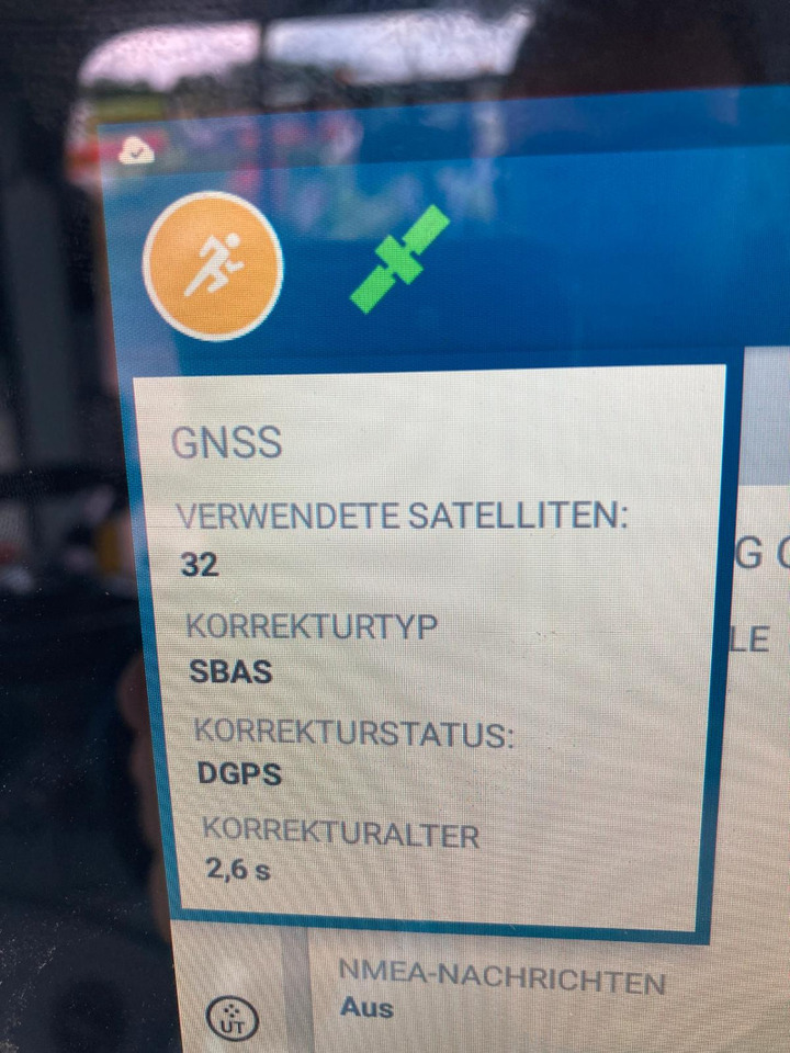 CLAAS Axion 830 CMATIC - Трактор: фото 4 CLAAS Axion 830 CMATIC - Трактор: фото 4