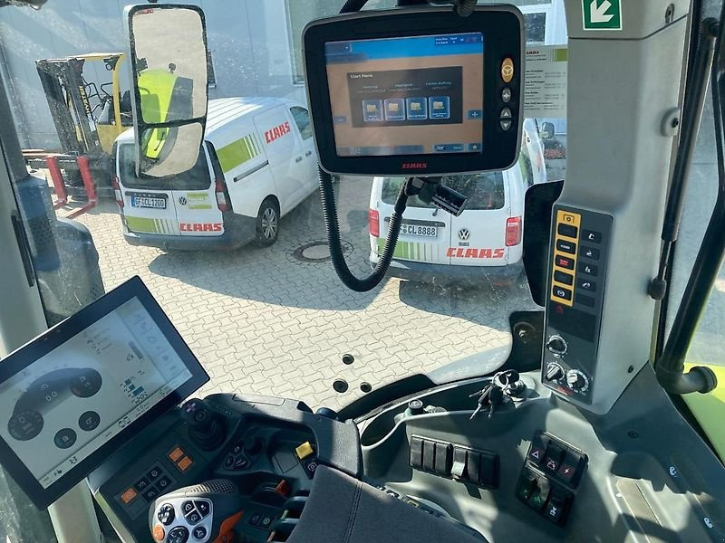 CLAAS Axion 930 - Трактор: фото 2 CLAAS Axion 930 - Трактор: фото 2
