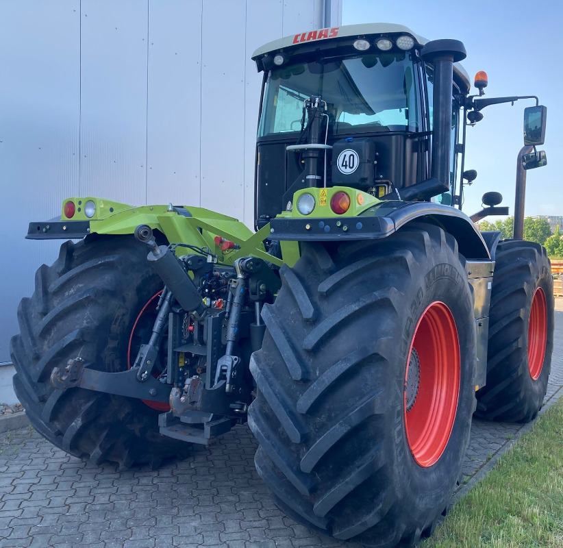 CLAAS Xerion 3800 TRAC VC - Трактор: фото 2 CLAAS Xerion 3800 TRAC VC - Трактор: фото 2