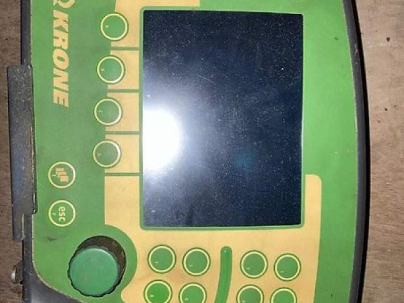 Krone Comprima CV 150 XC - Пресс-подборщик рулонный: фото 2 Krone Comprima CV 150 XC - Пресс-подборщик рулонный: фото 2