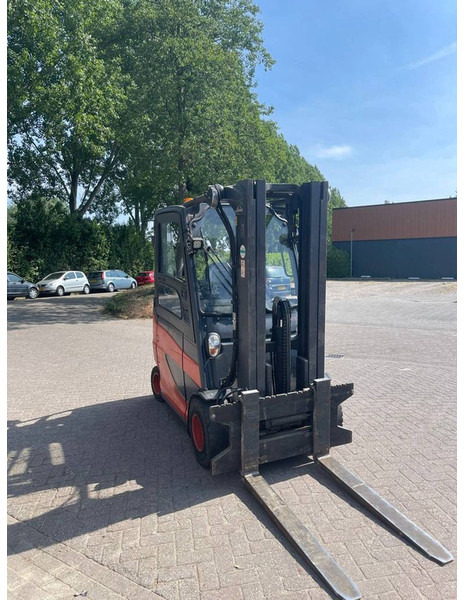 Linde E 30 - Электропогрузчик: фото 4 Linde E 30 - Электропогрузчик: фото 4