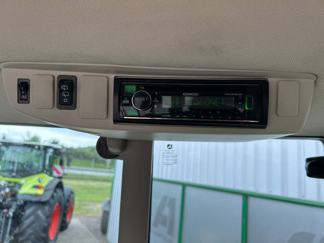 John Deere 6155M - Трактор: фото 4 John Deere 6155M - Трактор: фото 4