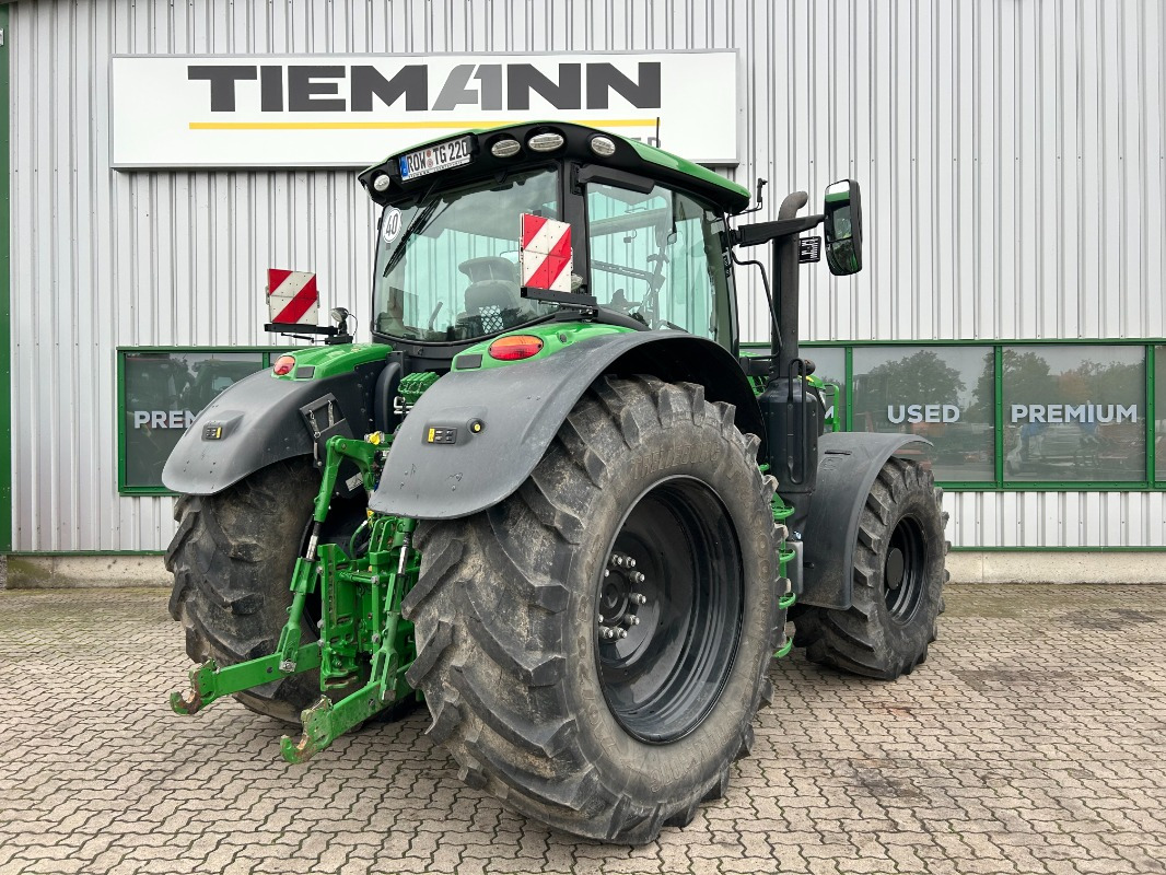 John Deere 6215R - Трактор: фото 2 John Deere 6215R - Трактор: фото 2