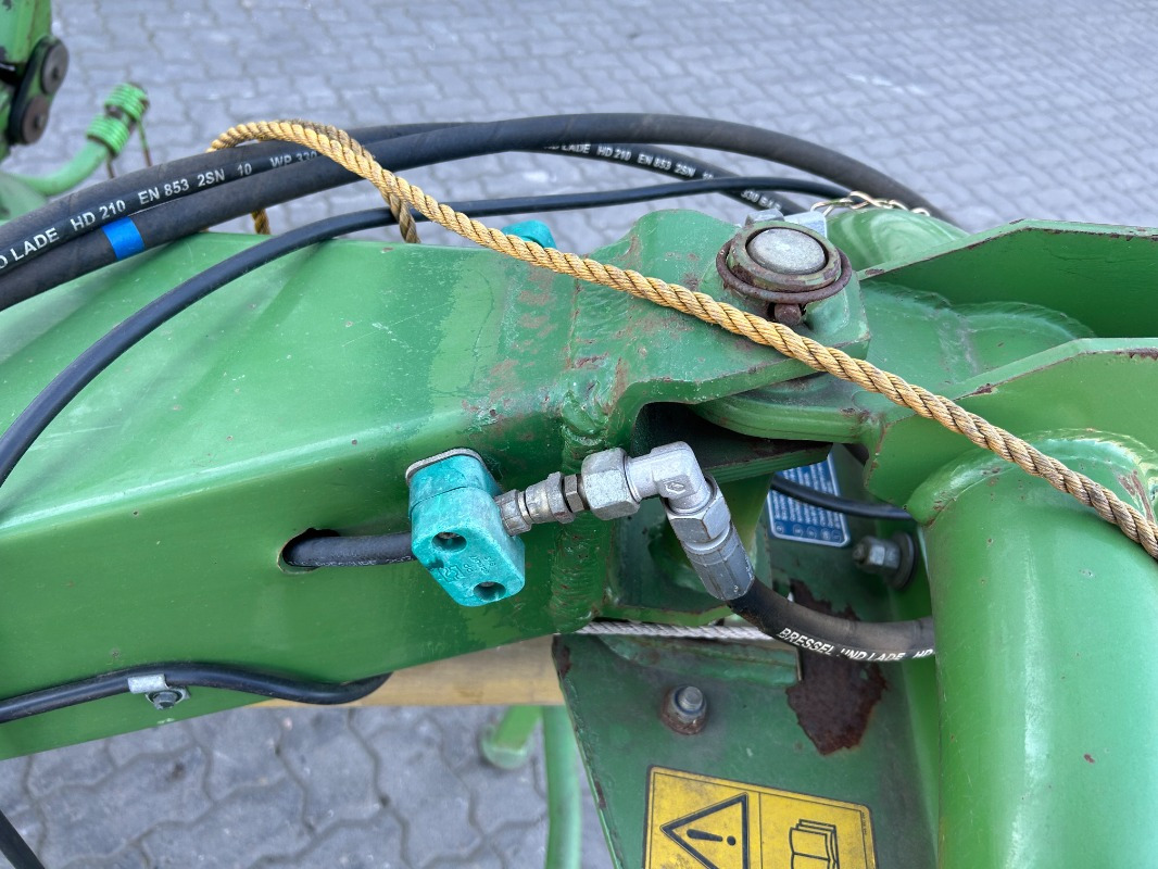 Krone KW 7.70 / 6x7 - Сеноворошилка: фото 4 Krone KW 7.70 / 6x7 - Сеноворошилка: фото 4