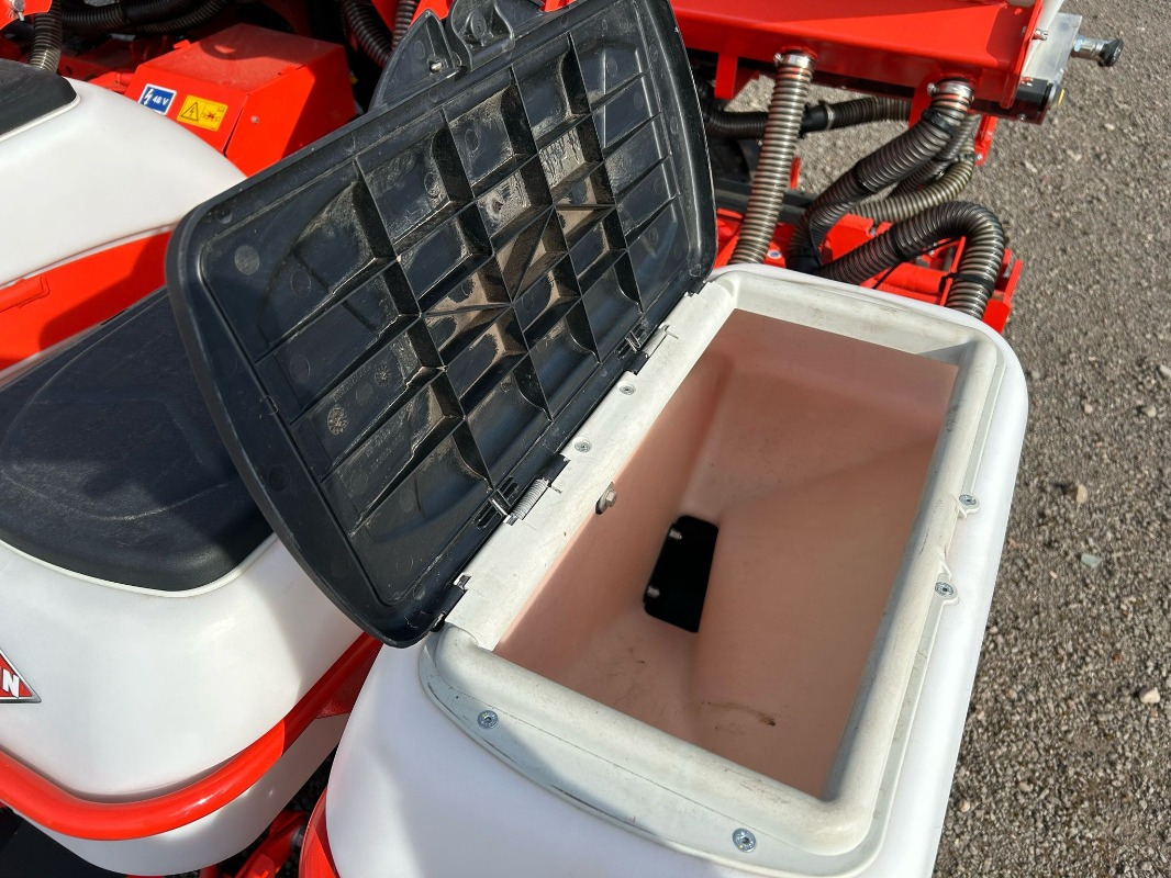 Kuhn Maxima 3 RT E *DEMO* - Посевная техника: фото 3 Kuhn Maxima 3 RT E *DEMO* - Посевная техника: фото 3