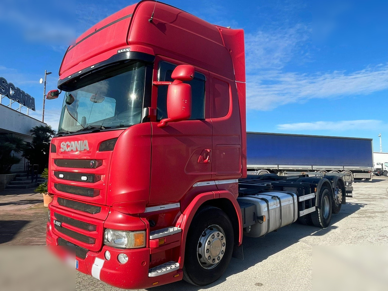 SCANIA R450 - Грузовик-контейнеровоз/ Сменный кузов: фото 2 SCANIA R450 - Грузовик-контейнеровоз/ Сменный кузов: фото 2