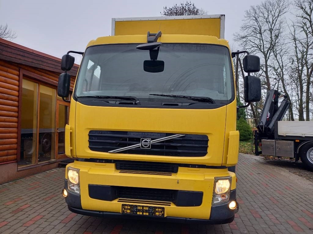 Volvo FE 6x2, SIDE OPENING, EURO5 - Грузовик с закрытым кузовом: фото 4 Volvo FE 6x2, SIDE OPENING, EURO5 - Грузовик с закрытым кузовом: фото 4