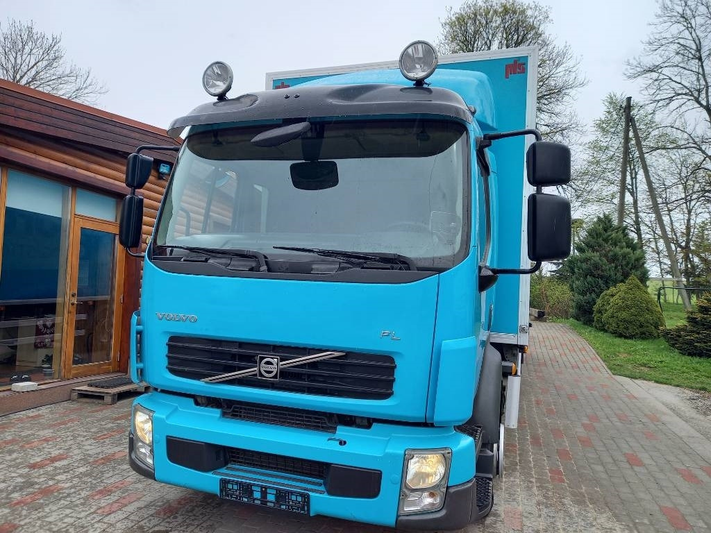 Volvo FL 240, 4x2, GW 16000 KG  - Грузовик с закрытым кузовом: фото 4 Volvo FL 240, 4x2, GW 16000 KG  - Грузовик с закрытым кузовом: фото 4