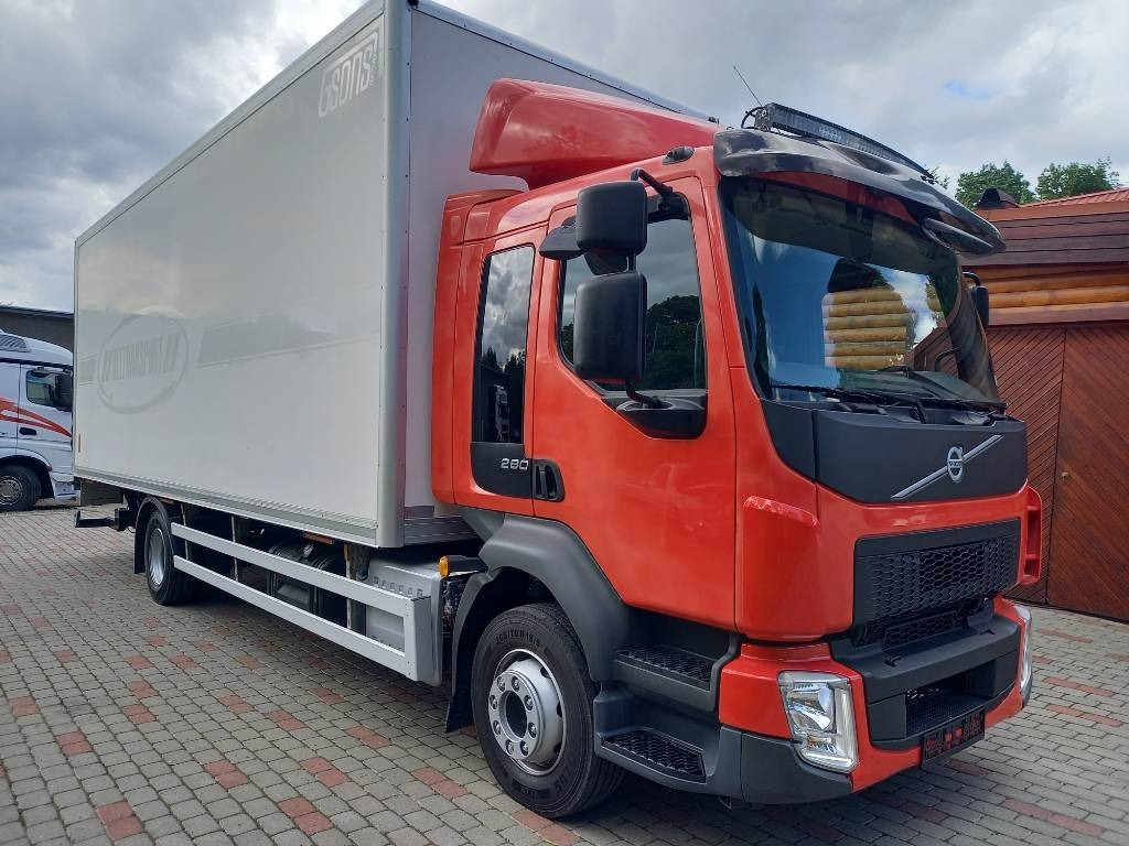 Volvo FL 280, 4x2, GW 16000KG, EURO 6 - Грузовик с закрытым кузовом: фото 4 Volvo FL 280, 4x2, GW 16000KG, EURO 6 - Грузовик с закрытым кузовом: фото 4