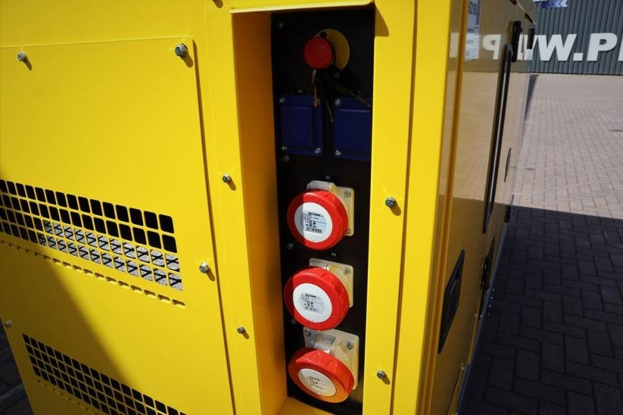 Atlas Copco QES 105 JD ST3 Valid inspection, *Guarantee! Diese - Электрогенератор: фото 3 Atlas Copco QES 105 JD ST3 Valid inspection, *Guarantee! Diese - Электрогенератор: фото 3