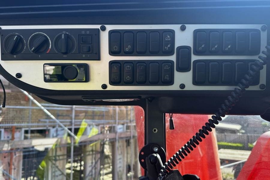 Demag AC220-5 Dutch Registration, 10x6x10, 220t Capacity  в лизинг Demag AC220-5 Dutch Registration, 10x6x10, 220t Capacity: фото 21