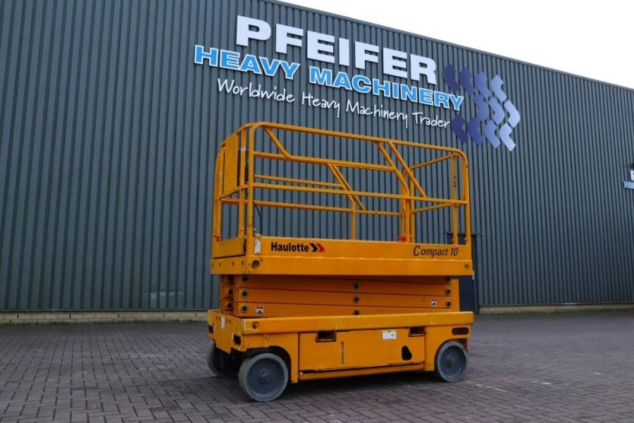 Haulotte Compact 10 Electric, 10m Working Height, 450kg Cap - Ножничный подъемник: фото 1 Haulotte Compact 10 Electric, 10m Working Height, 450kg Cap - Ножничный подъемник: фото 1