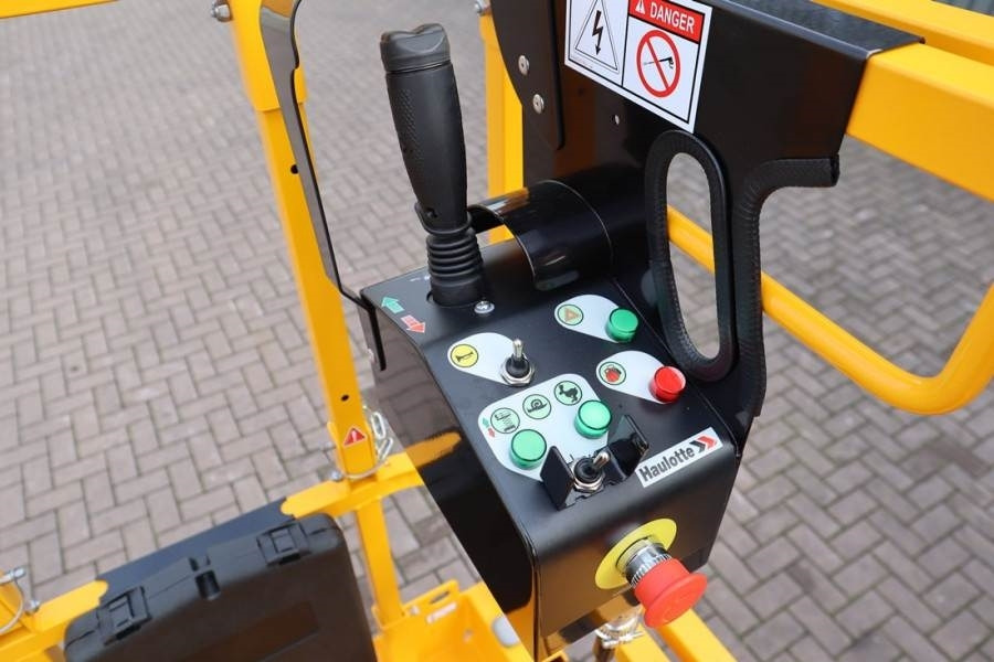 Haulotte Compact 10N Valid Inspection, *Guarantee! 10m Work - Ножничный подъемник: фото 4 Haulotte Compact 10N Valid Inspection, *Guarantee! 10m Work - Ножничный подъемник: фото 4